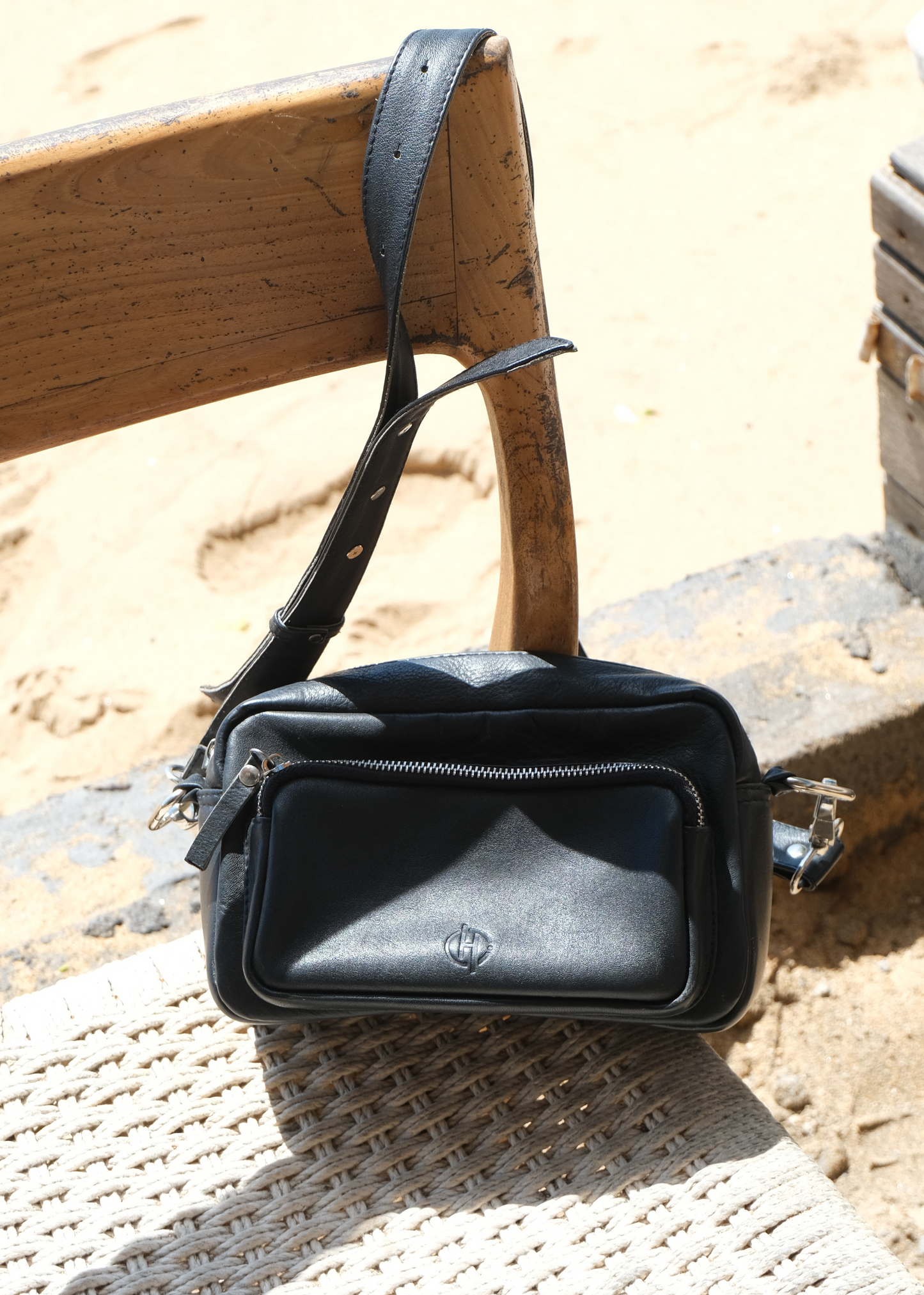 Geneva Cross Body in Black