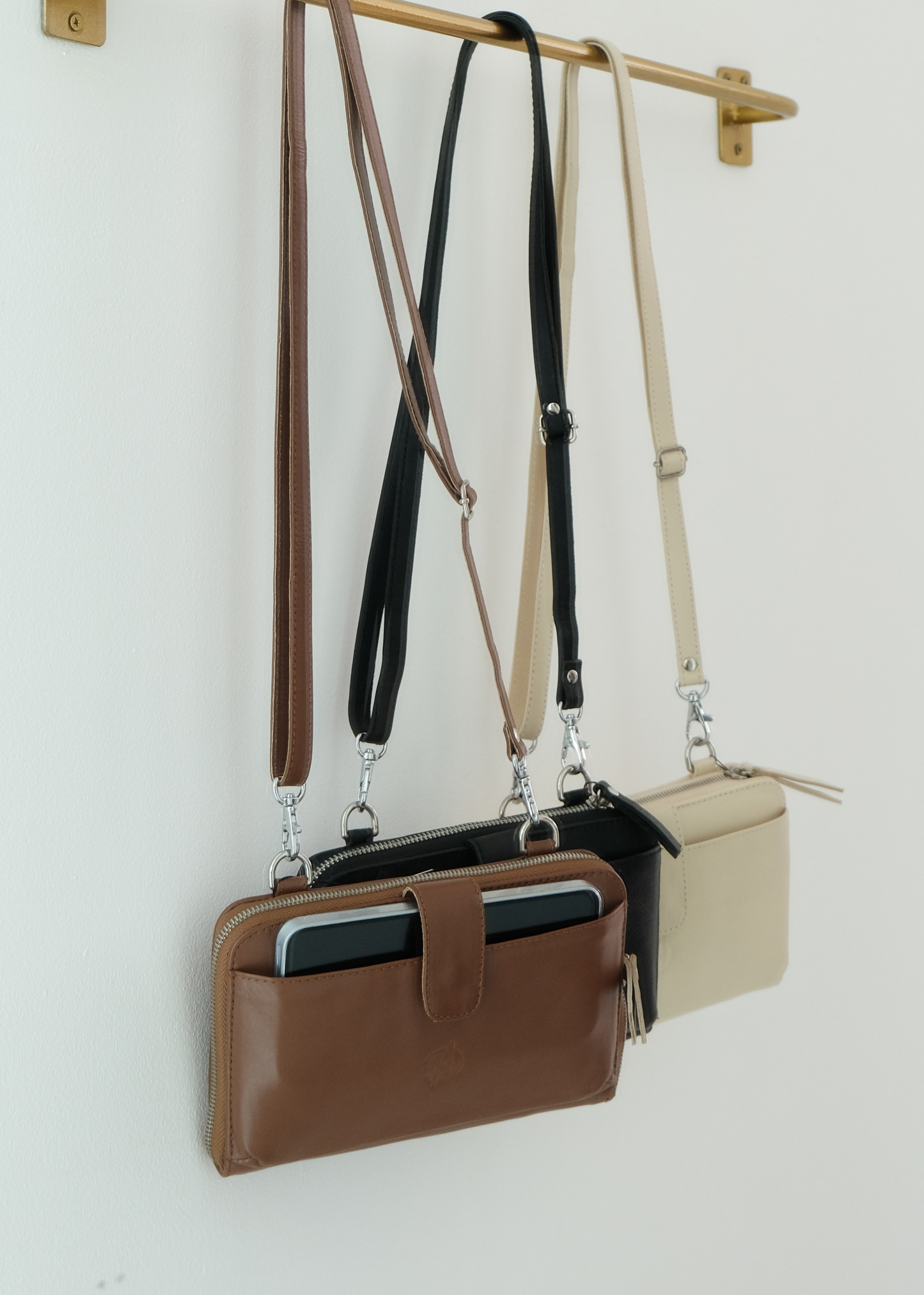 Geneva Wallet Sling in Brown