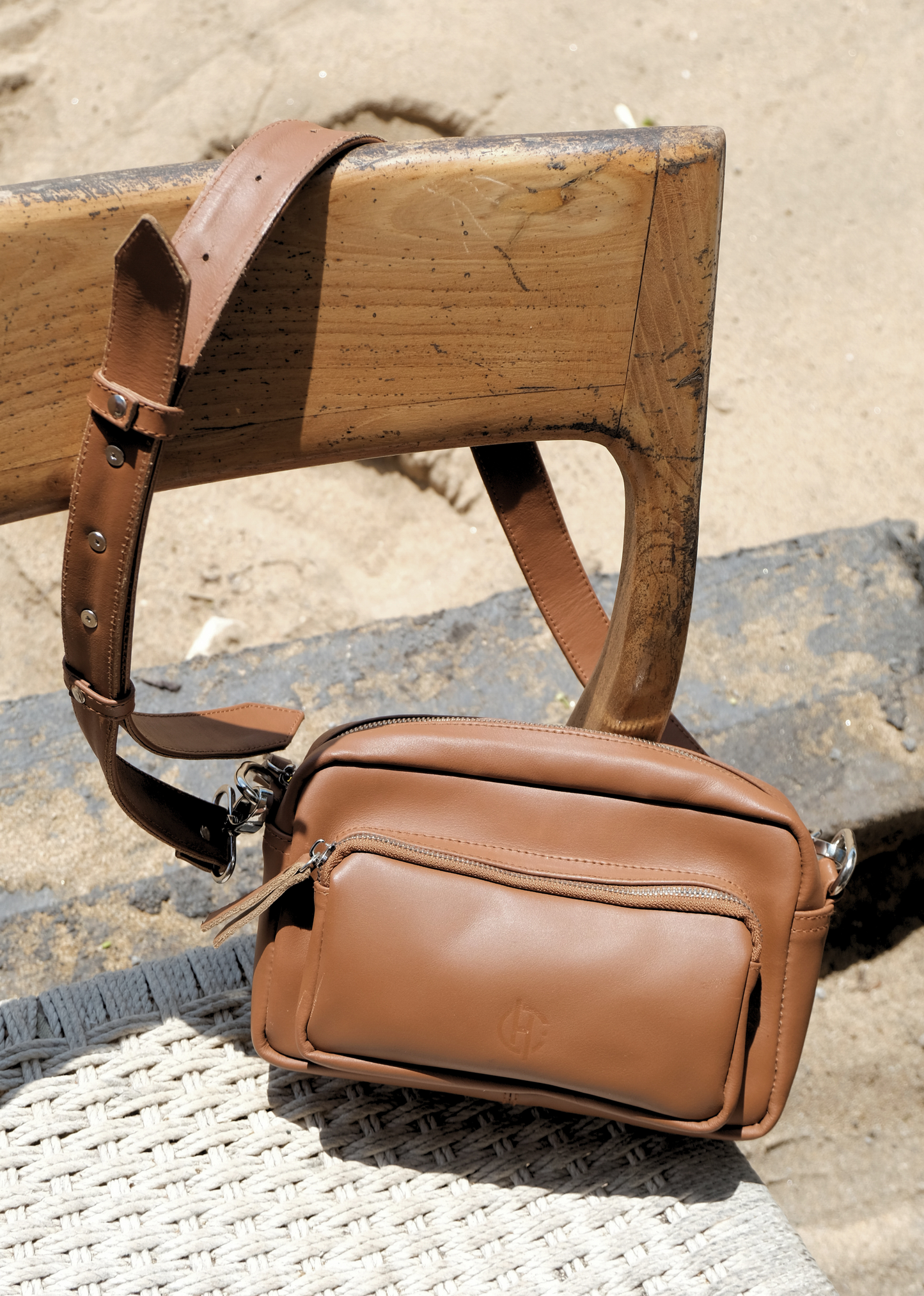 Geneva Cross Body in Brown