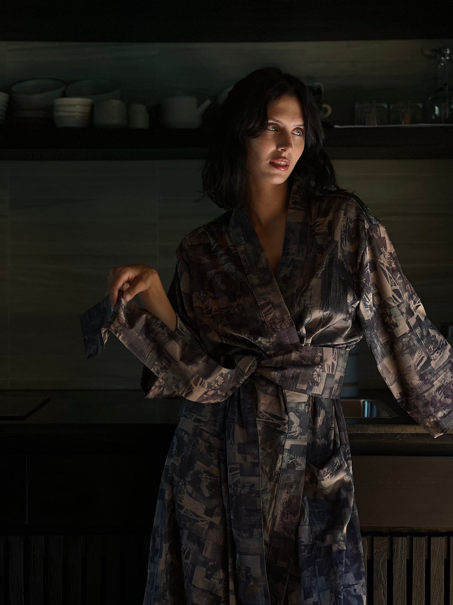 Milan Deep blue and brown Kimono