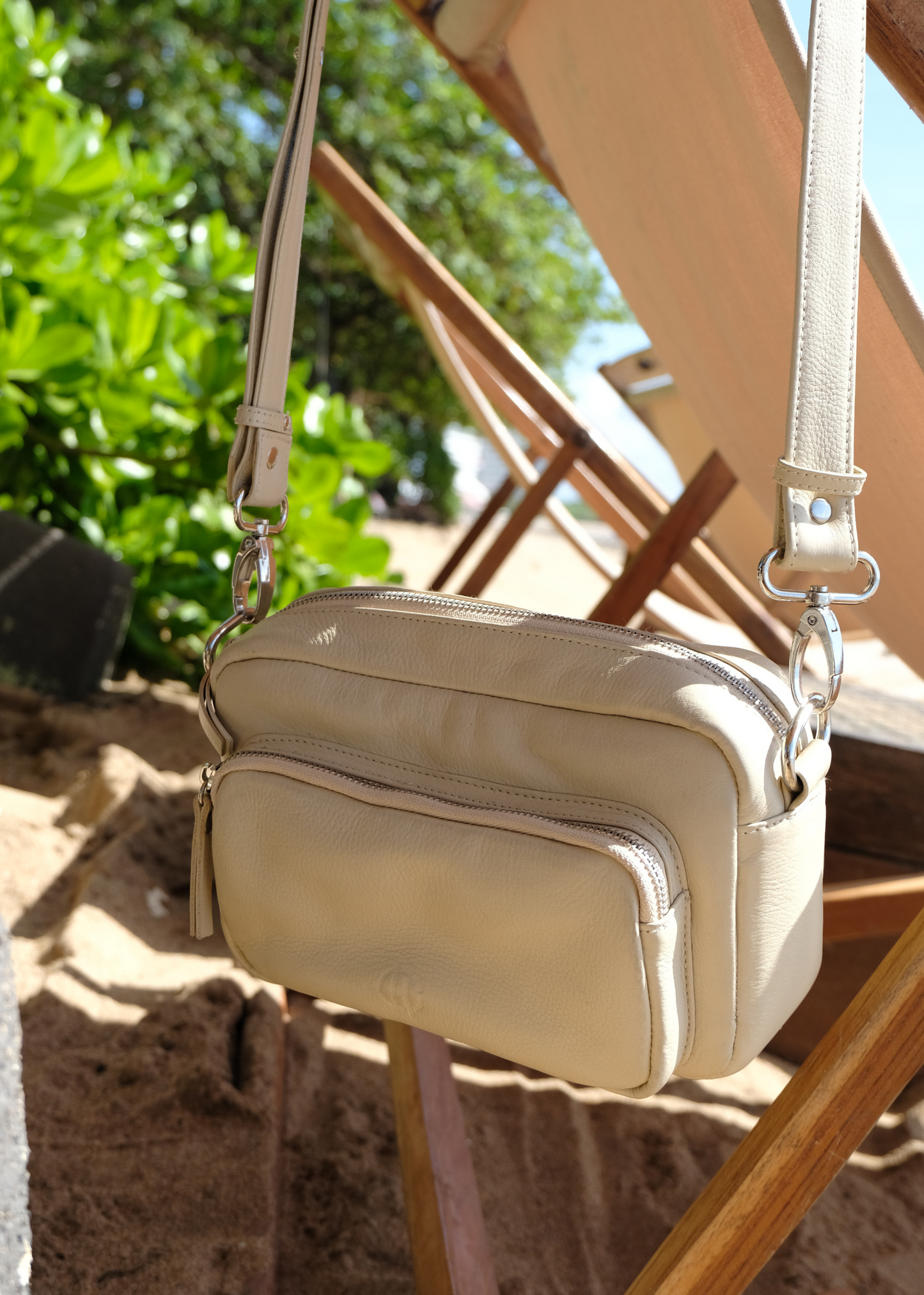 Geneva Cross Body in Creme