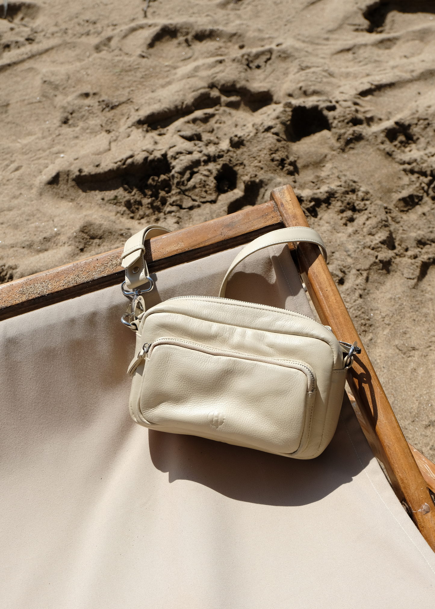Geneva Cross Body in Creme