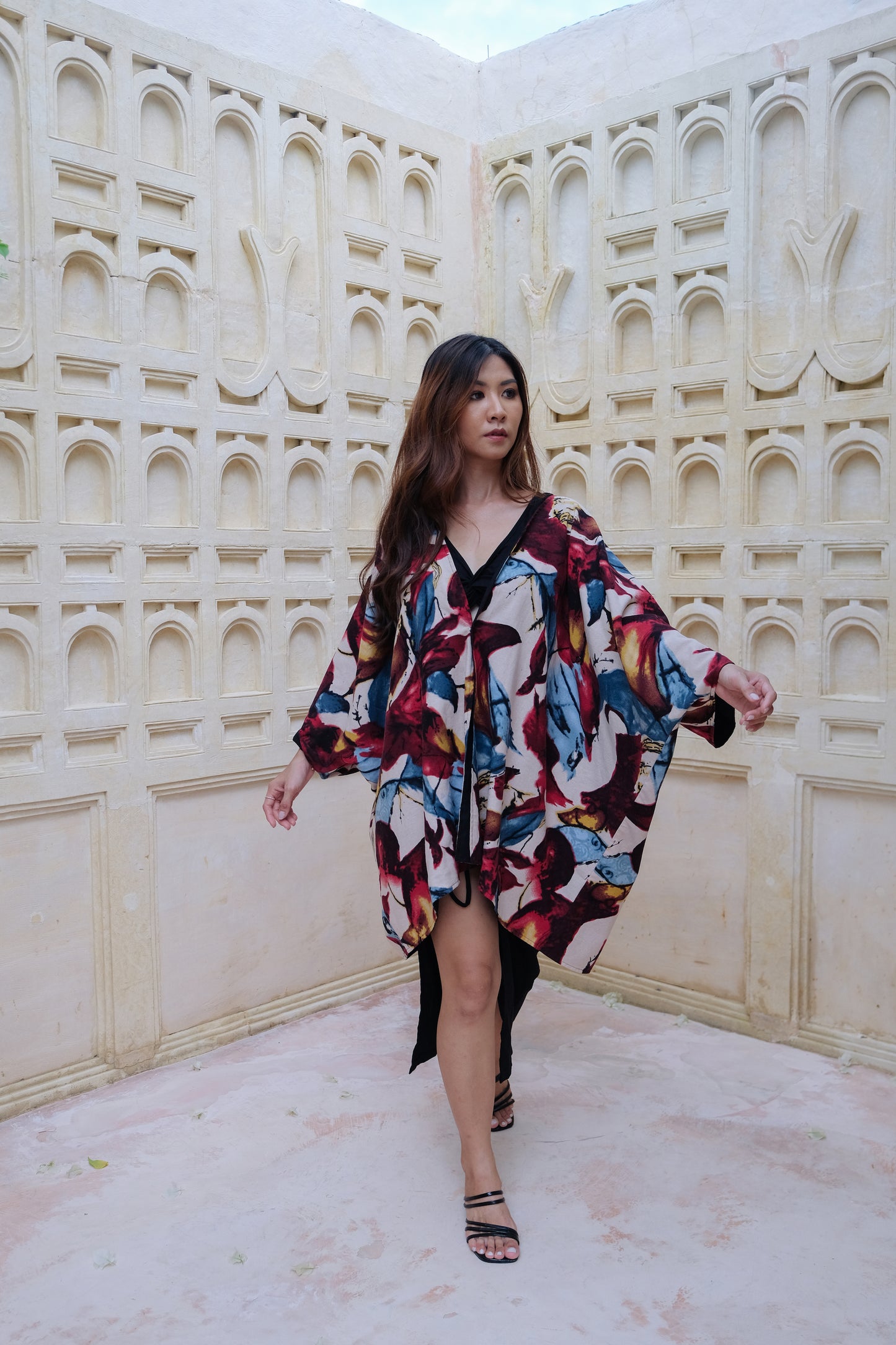 Flores Two Way Kimono Jacket in Red/Blue