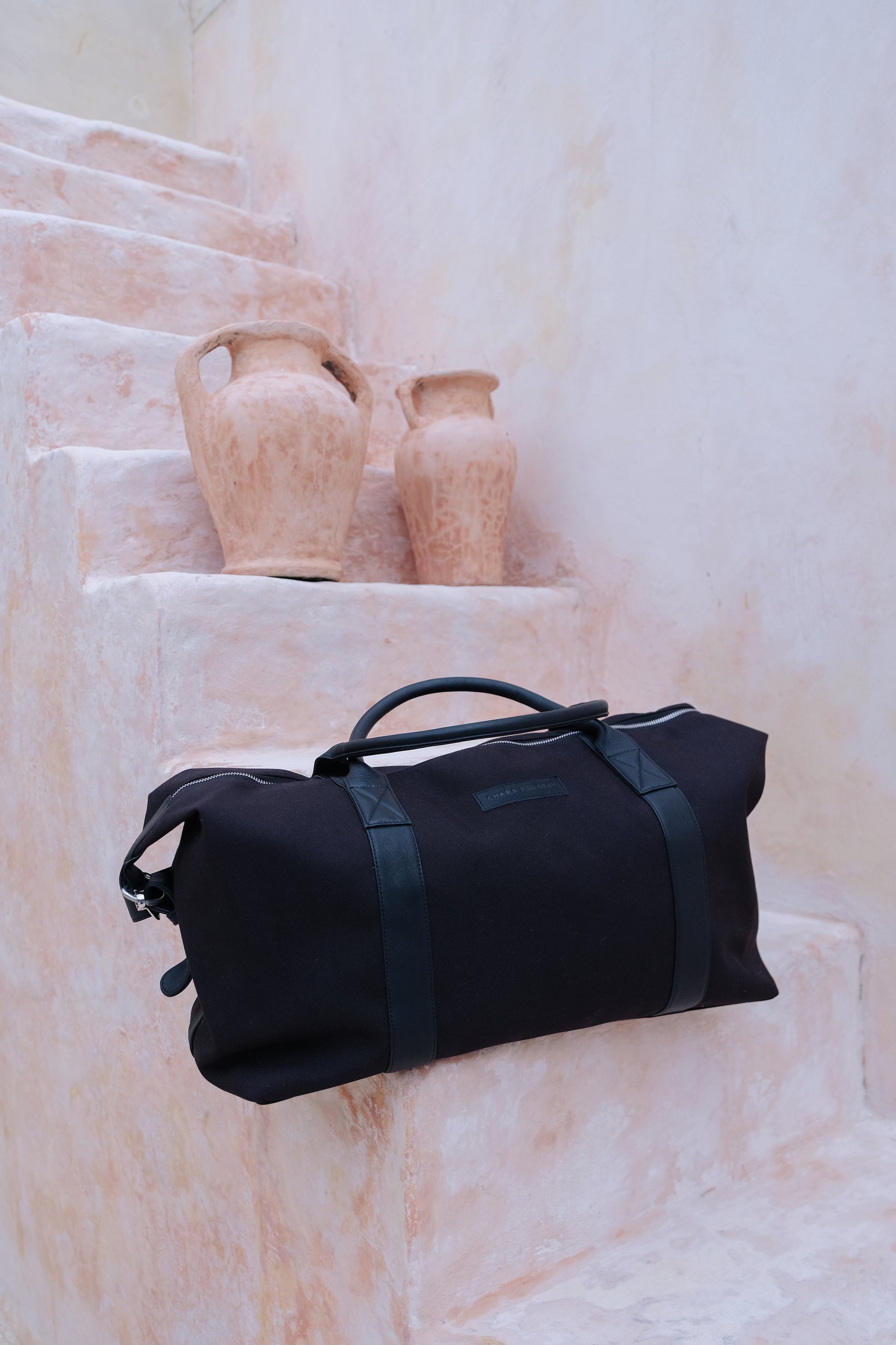 Caba Duffle Weekender Leather Bag in Black