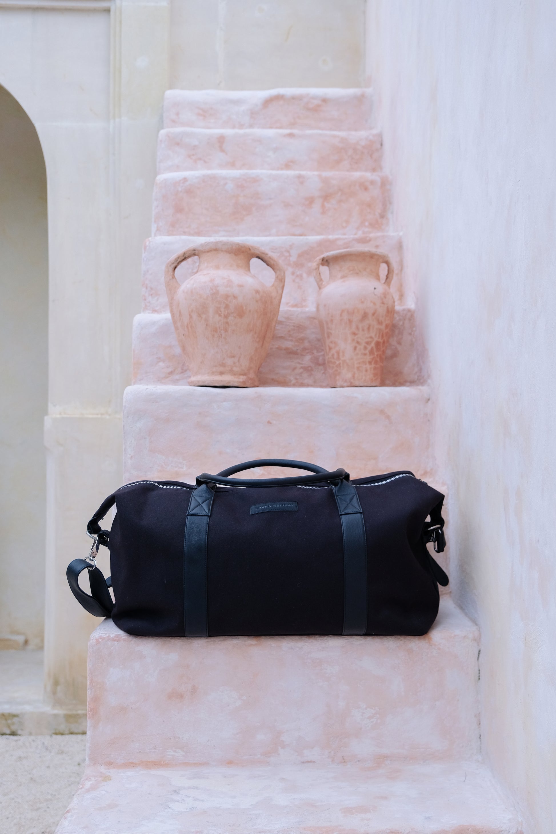 Caba Duffle Weekender Leather Bag in Black