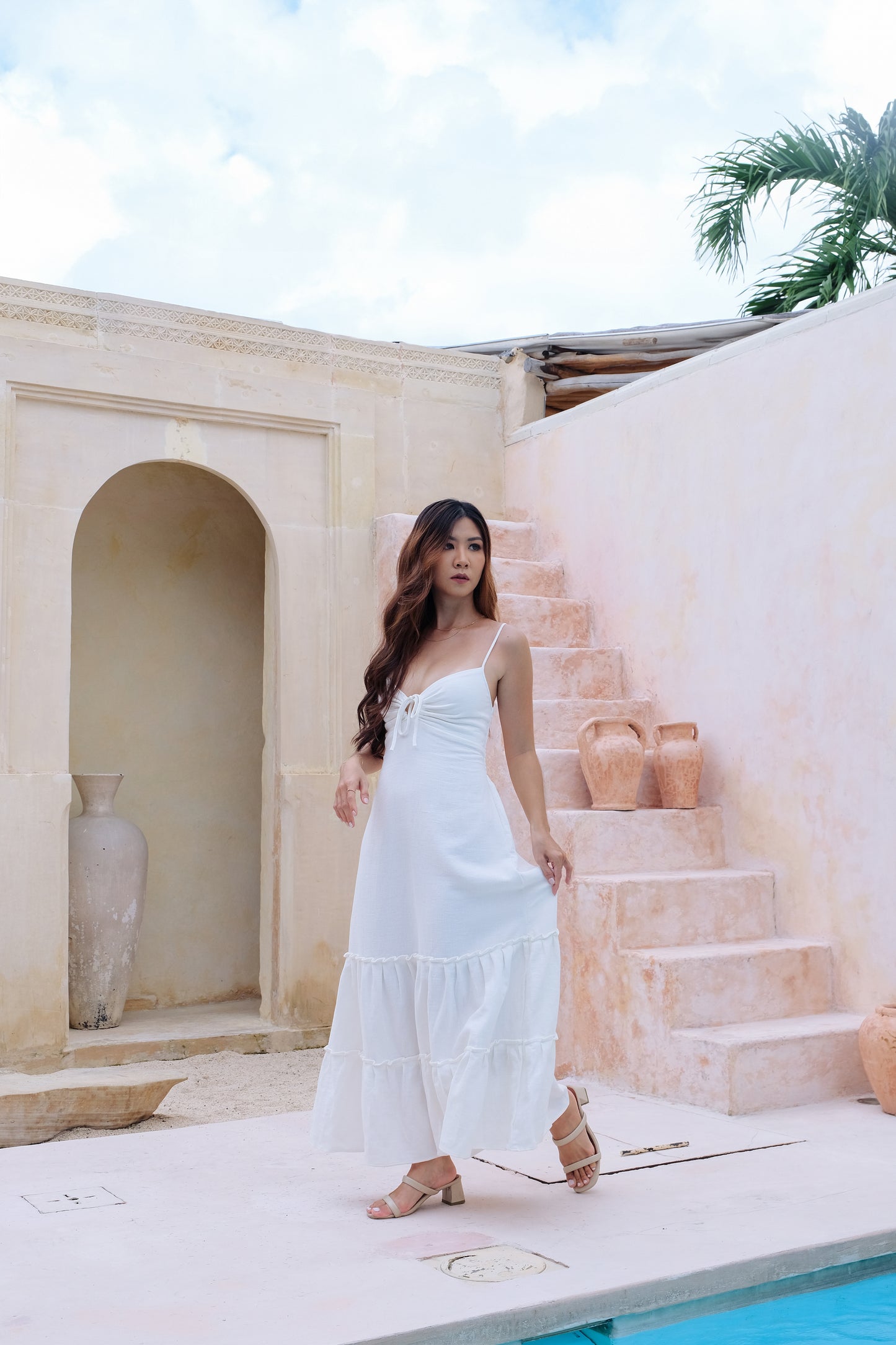 Victoria Dress in White