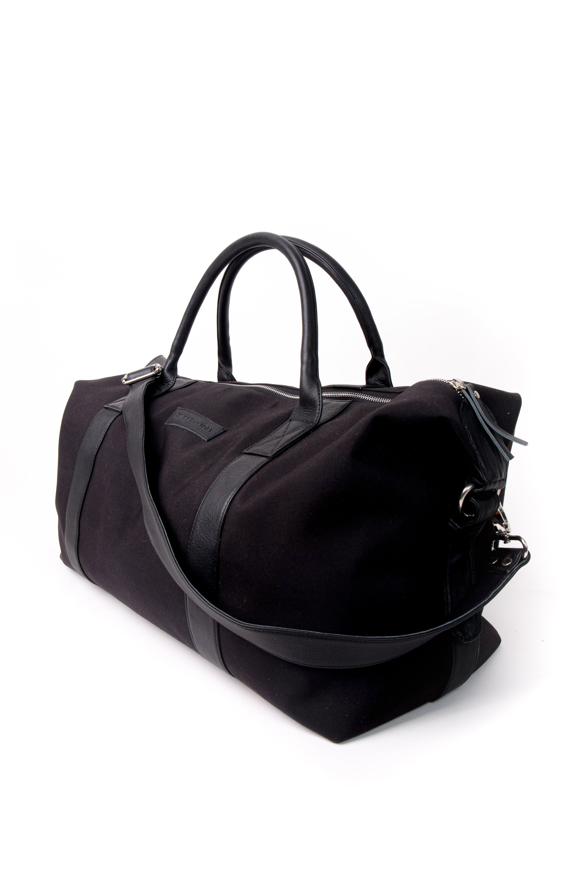 Caba Duffle Weekender Leather Bag in Black