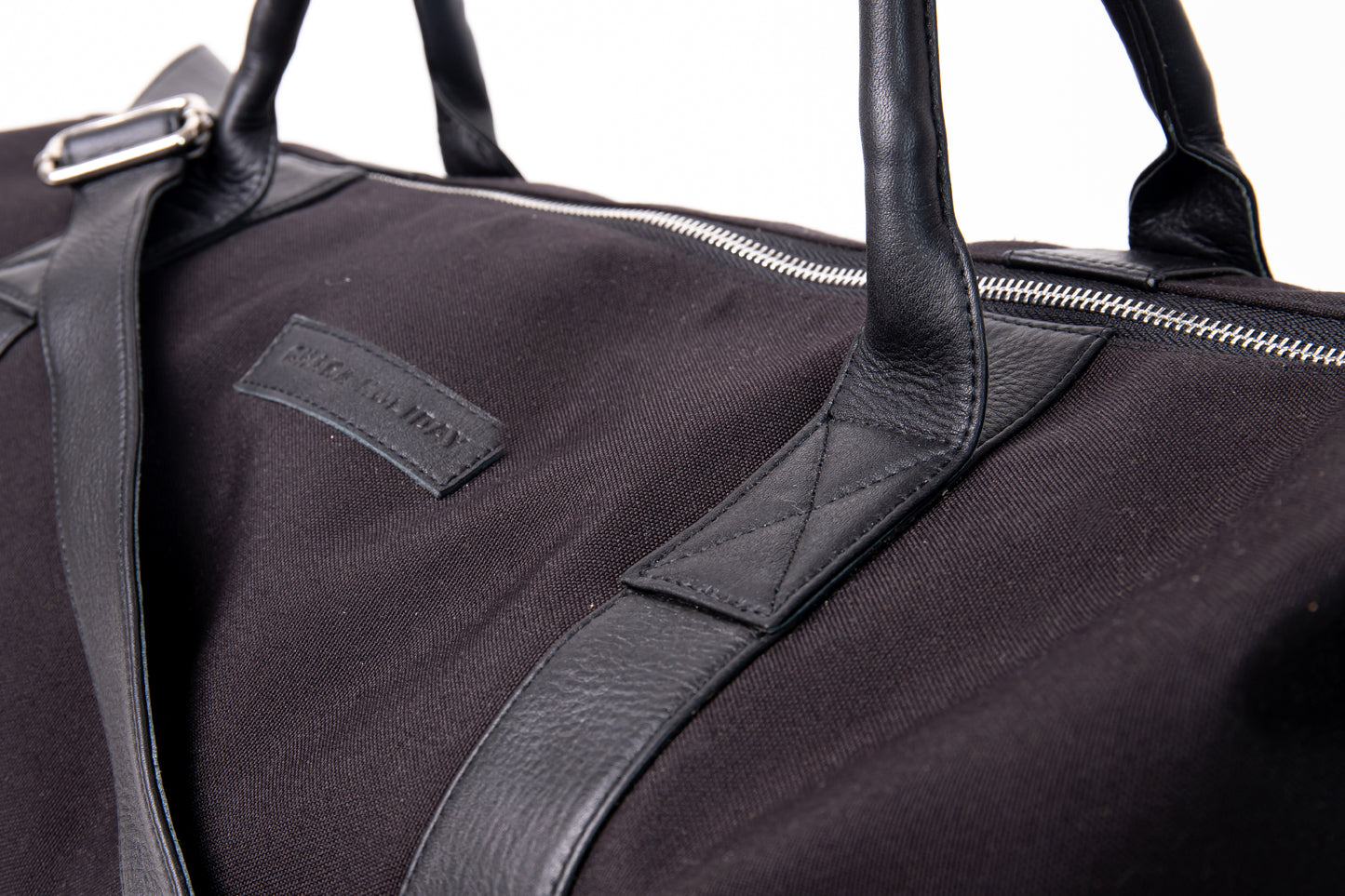 Caba Duffle Weekender Leather Bag in Black