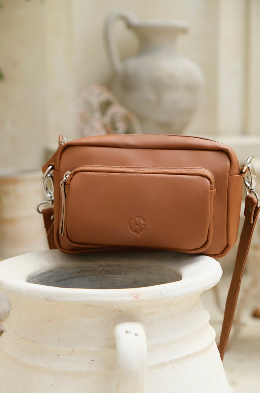 Geneva Cross Body in Brown