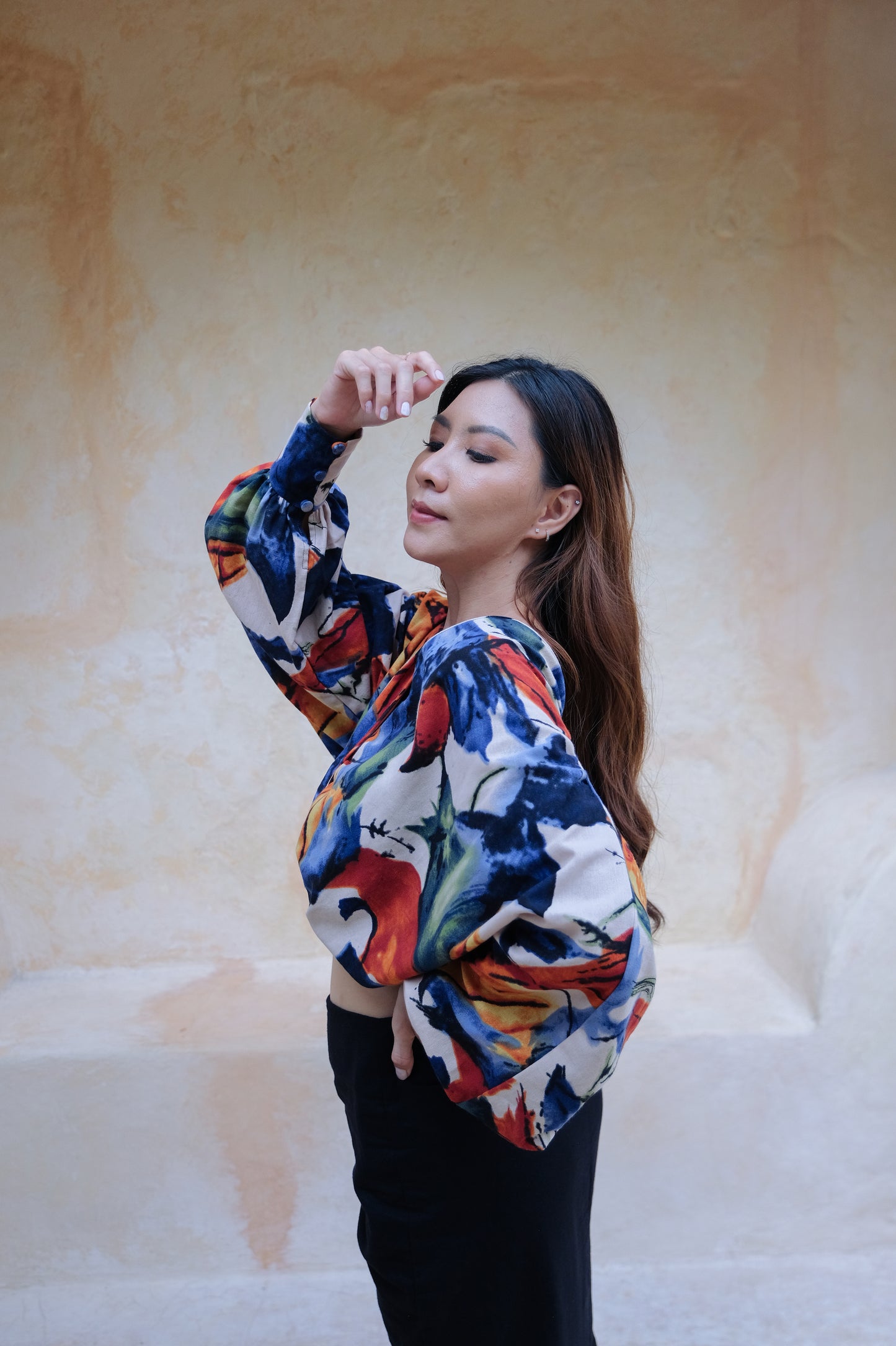 Flores Long Sleeve Jacket Top in Blue