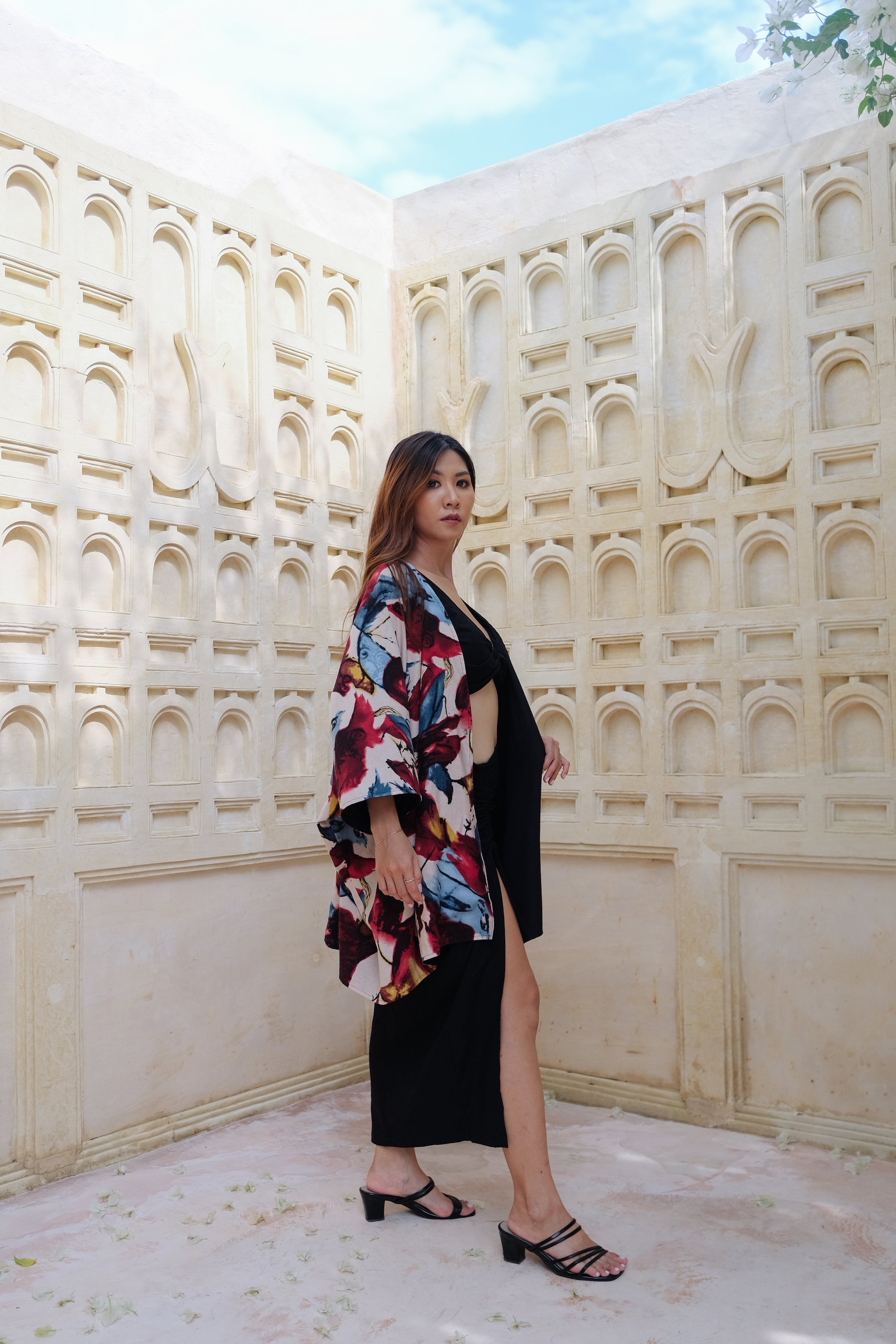 Flores Two Way Kimono Jacket in Red/Blue