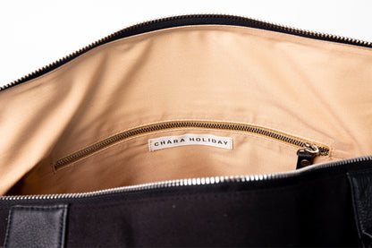 Caba Duffle Weekender Leather Bag in Black